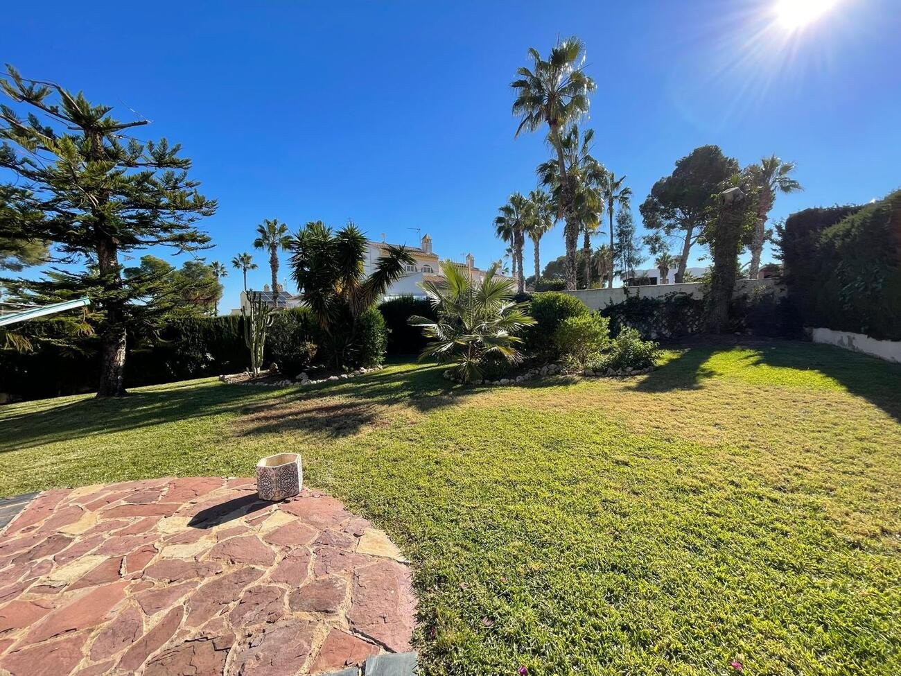 Villa in Urbanizacion los Balcones - Image 4