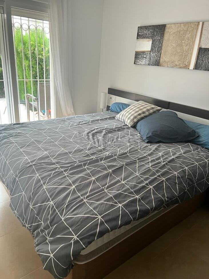 Apartment in Urbanizacion los Balcones - Image 4