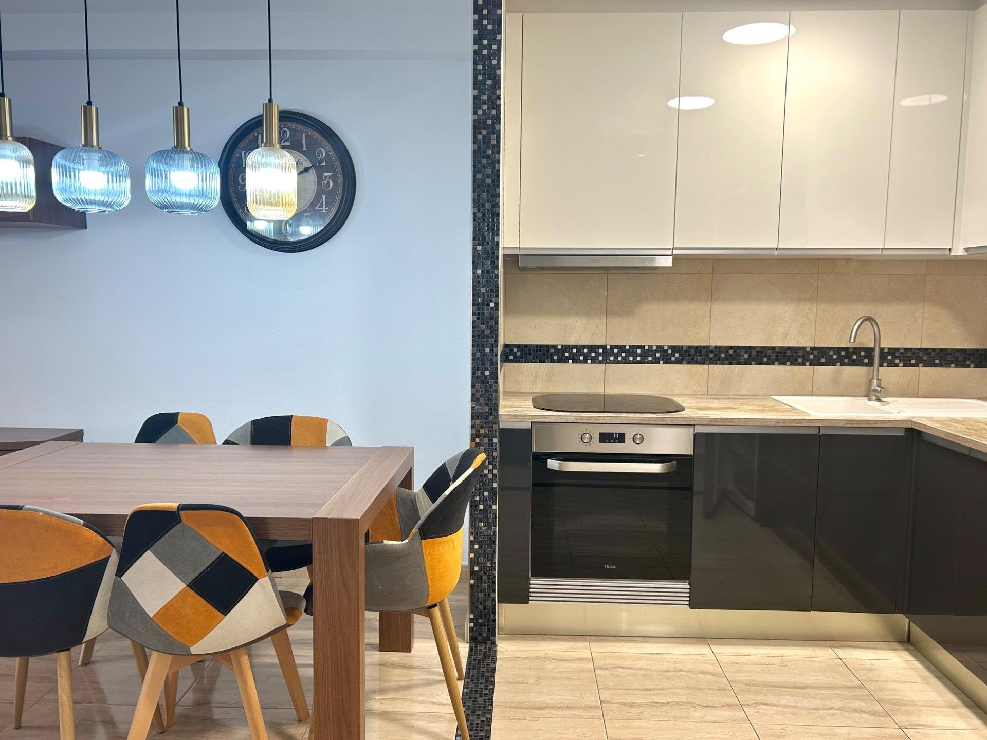 Apartment in Torrevieja - Image 2