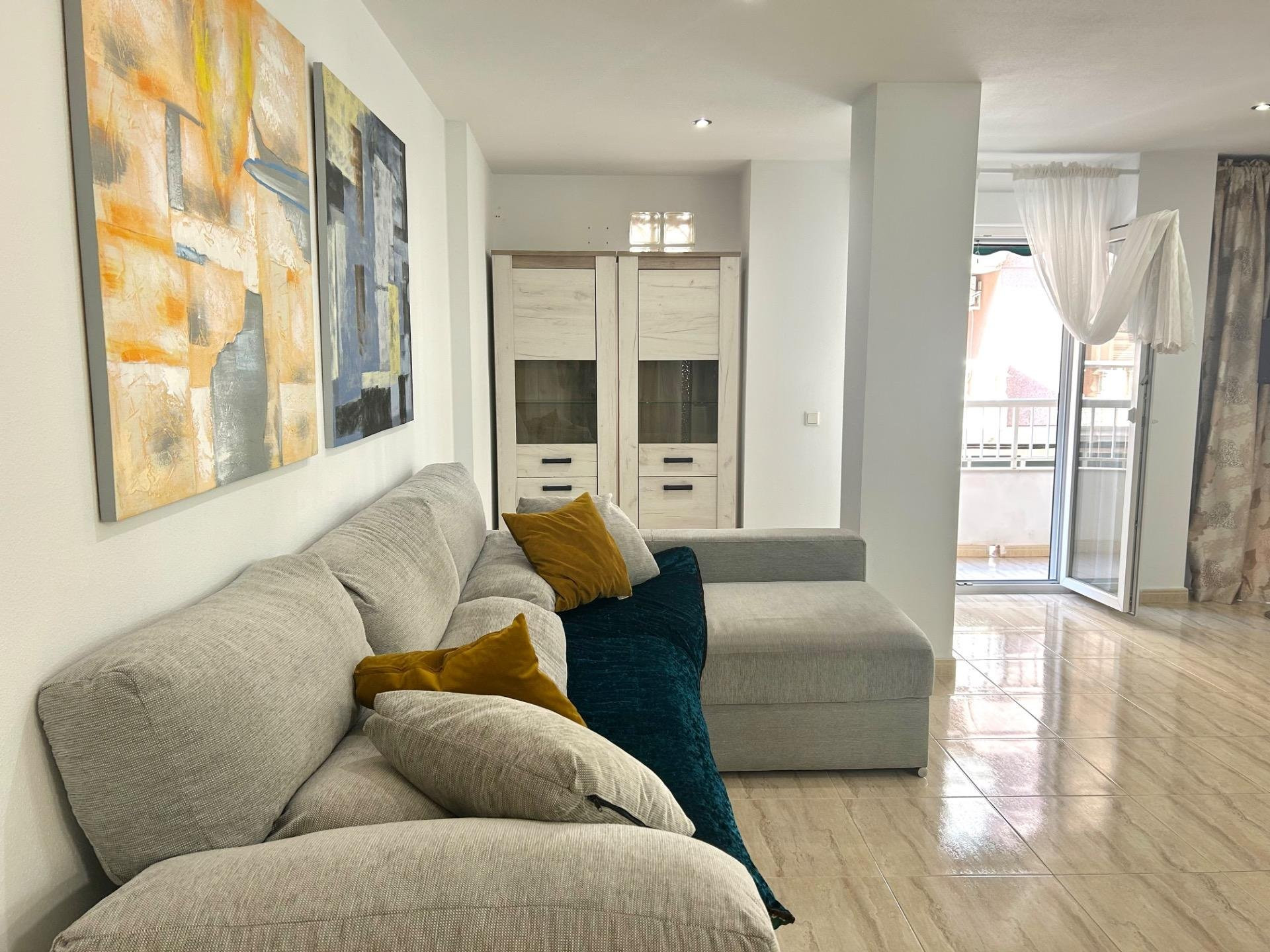 Apartment in Torrevieja - Image 3