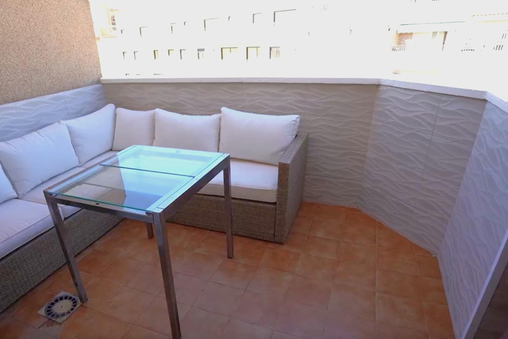 Apartment in Torrevieja - Image 4