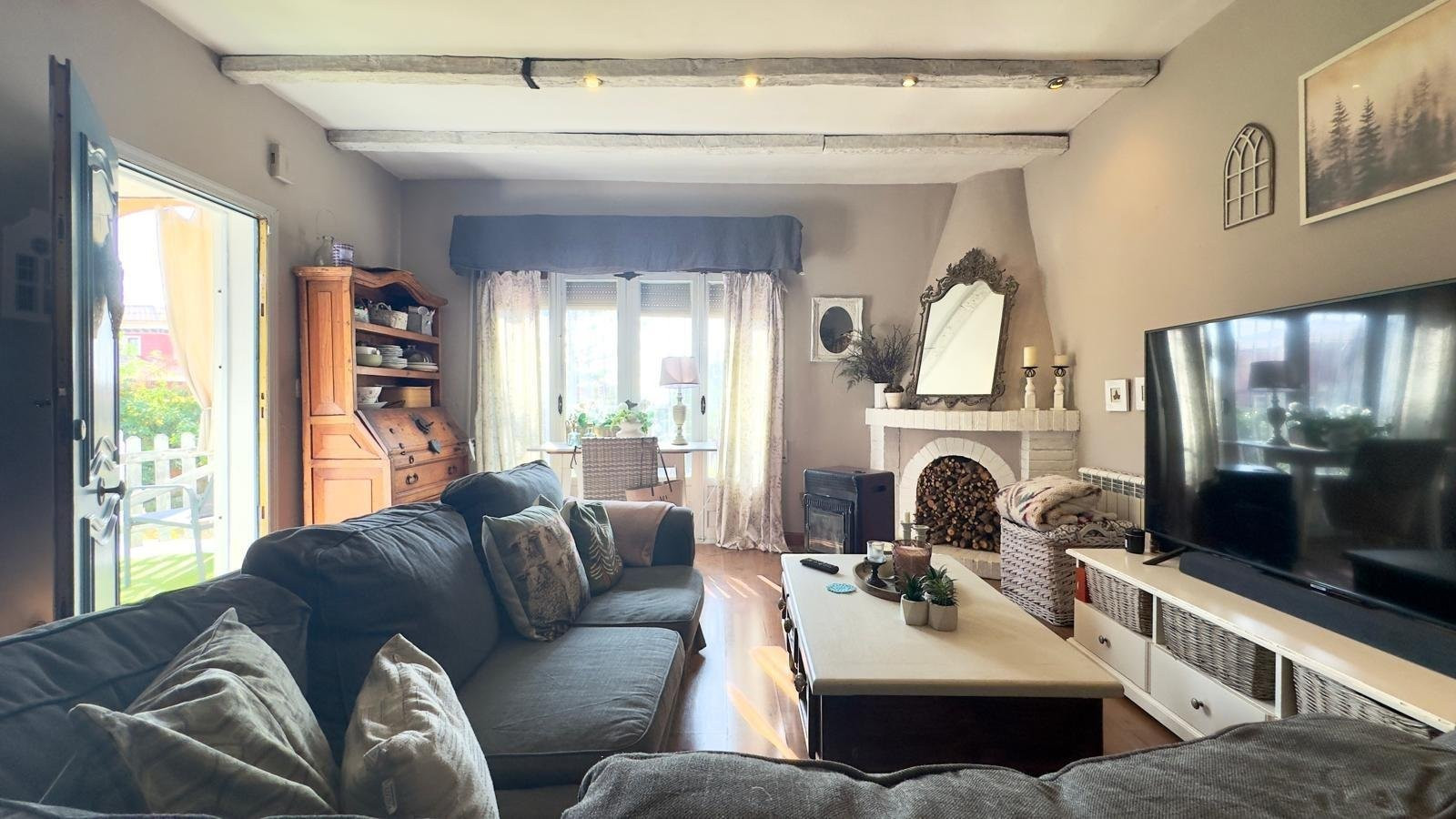 Villa in Torrevieja - view 1