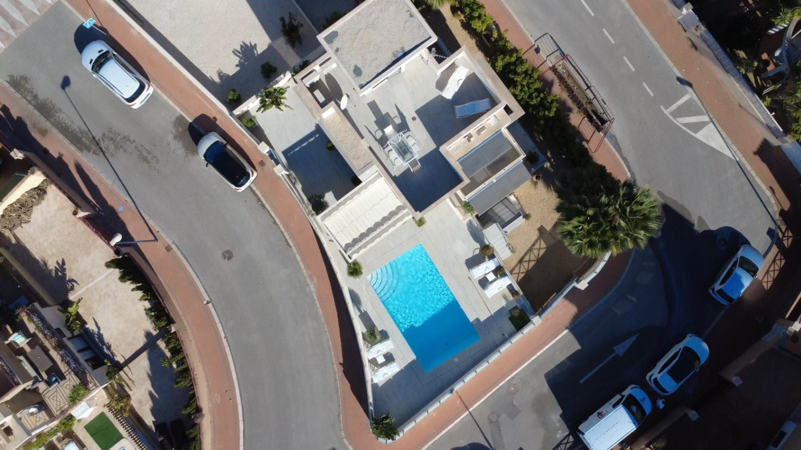 Villa in La Nucia - Image 3