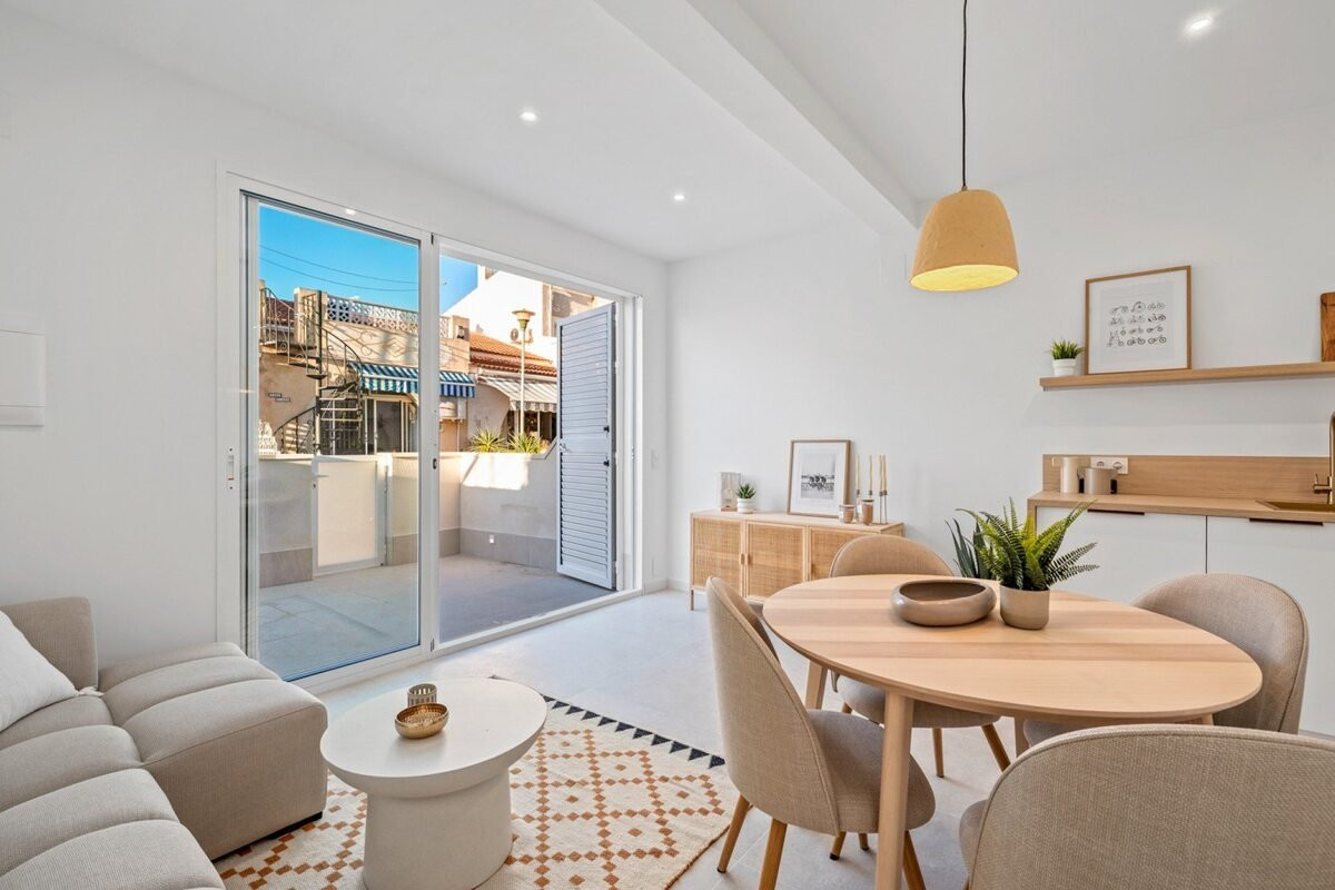 House in El Chaparral - Image 4