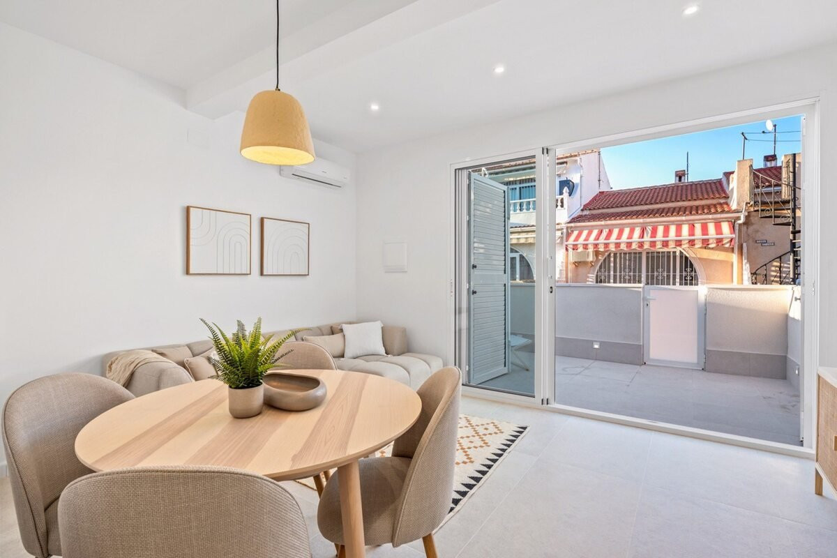 House in El Chaparral - Image 5