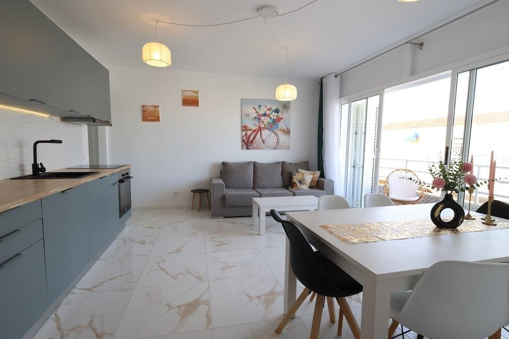 Apartment in Torrevieja - Image 3