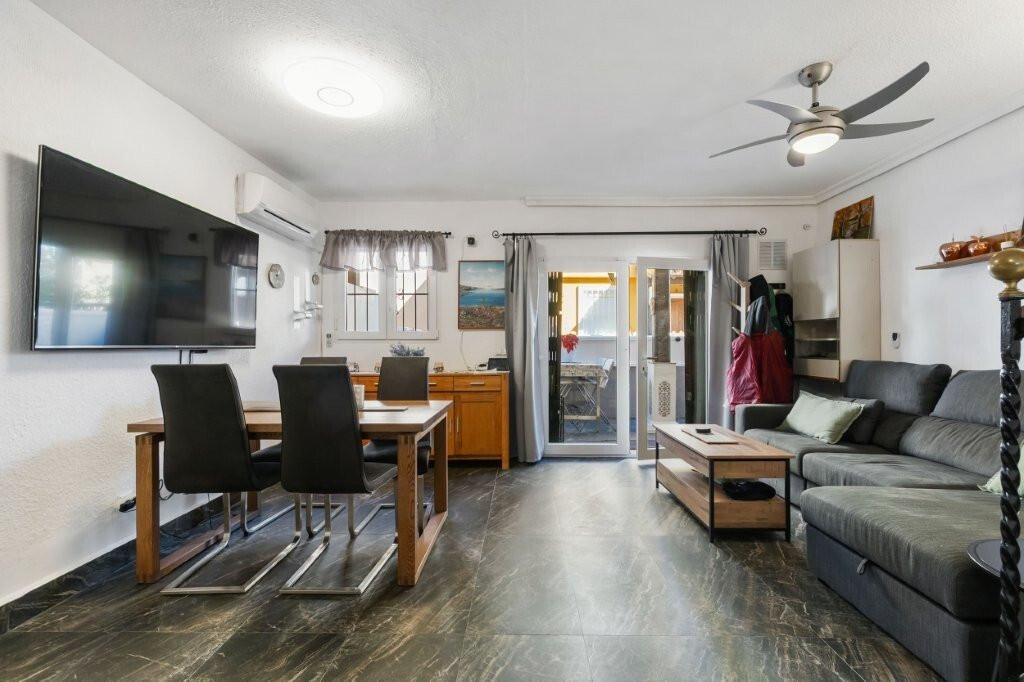 House in Torrevieja - Image 5