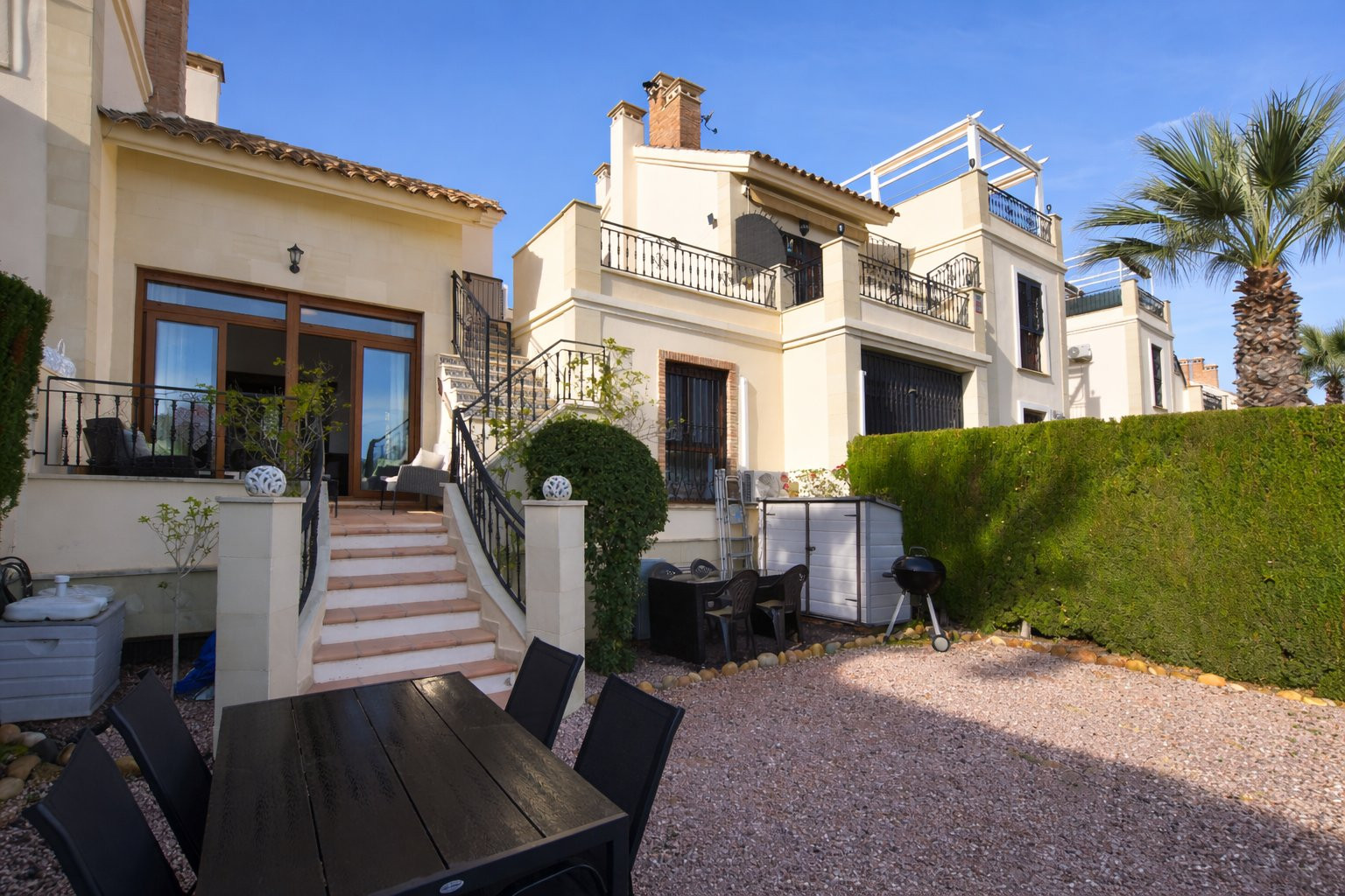 House in Algorfa - view 1