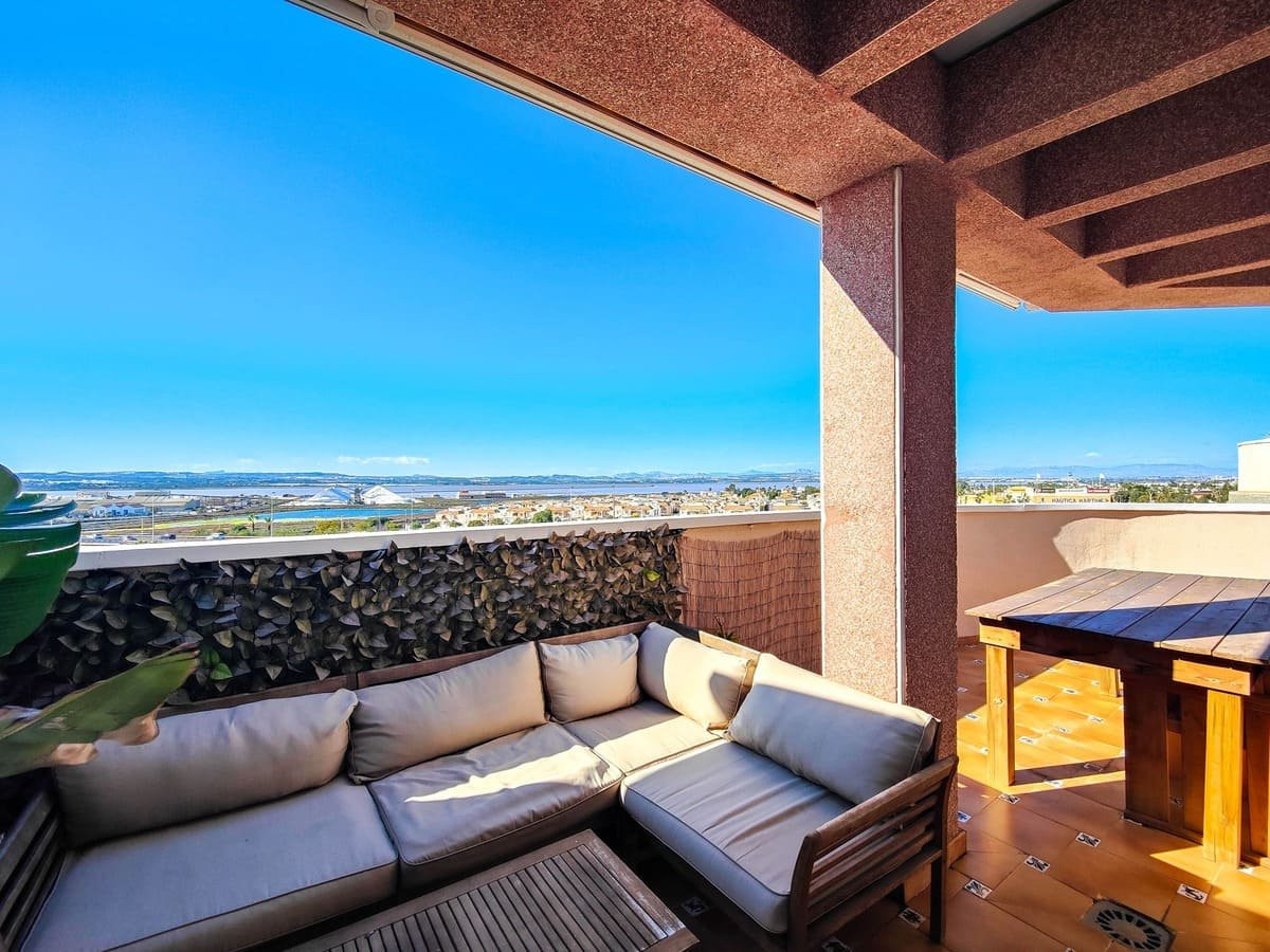 Apartment in Torrevieja - view 1