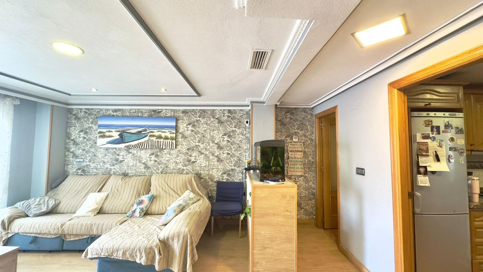 Apartment in Torrevieja - Image 4