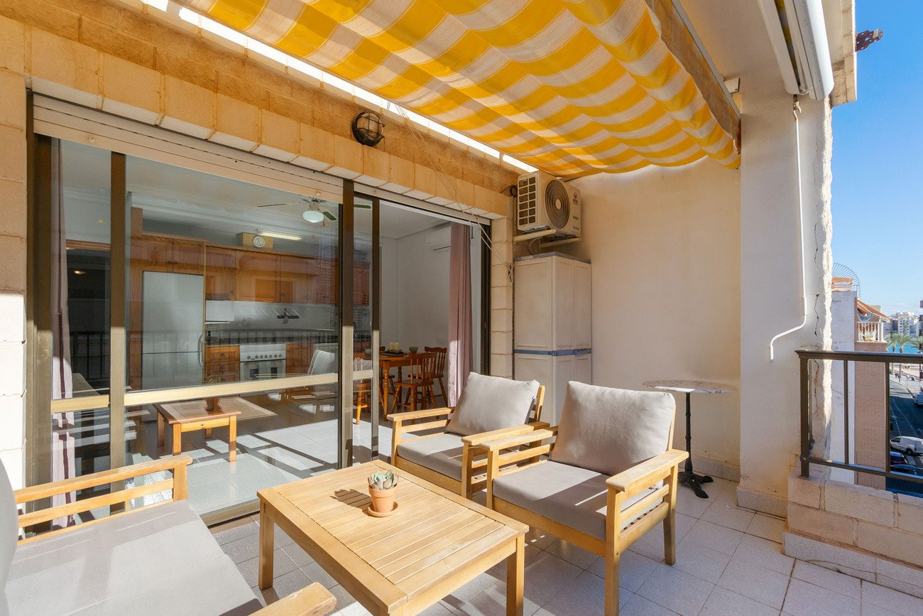 Apartment in Torrevieja - view 1