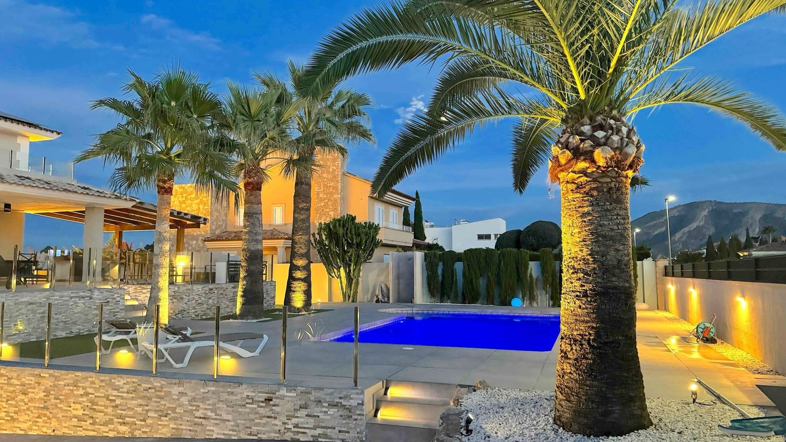 Villa in l'Alfas del Pi - Image 2