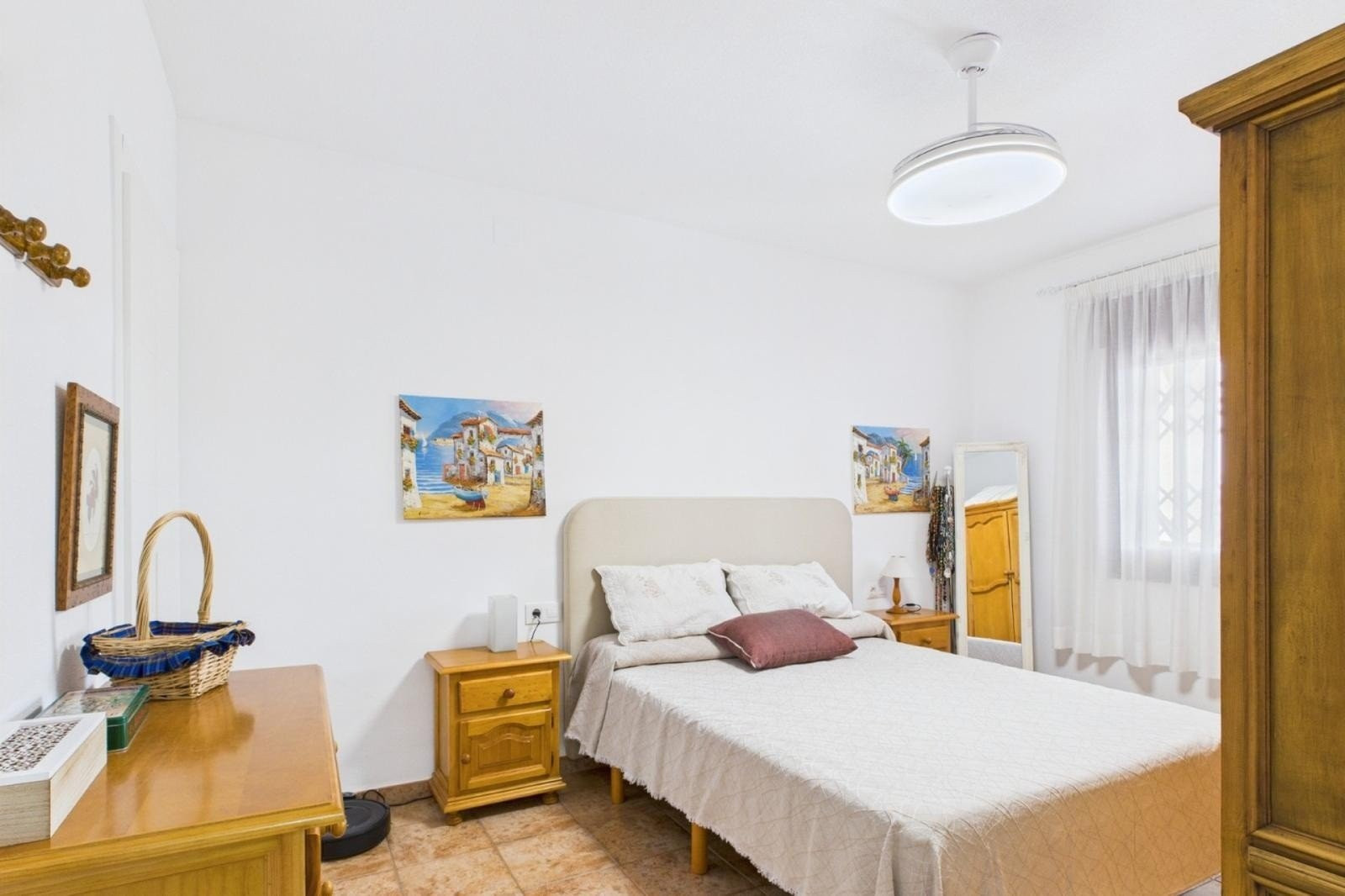 Apartment in Los Urrutias - Image 4
