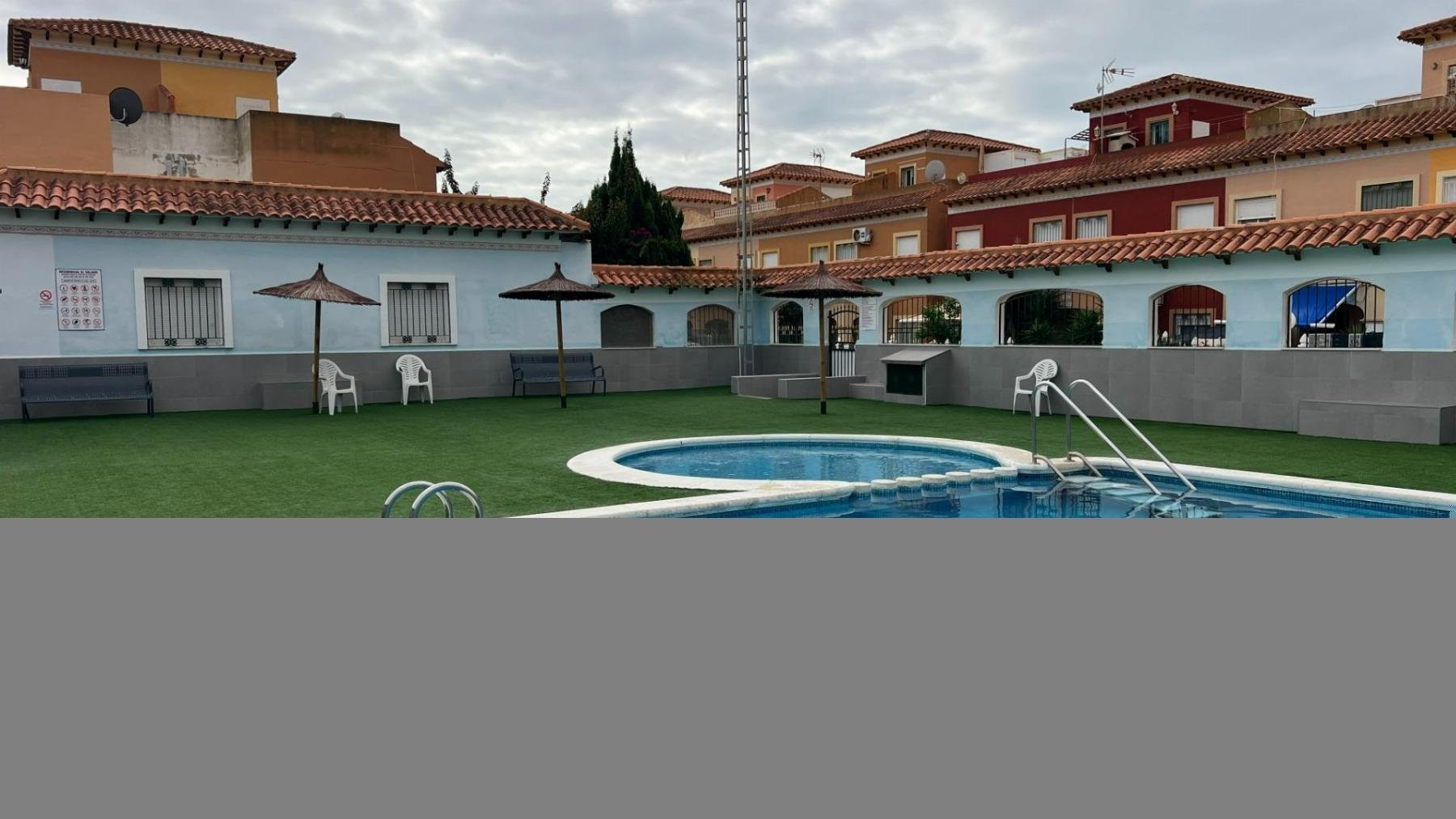 House in Torrevieja - Image 3