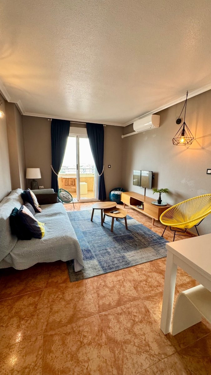 Apartment in Torrevieja - Image 3