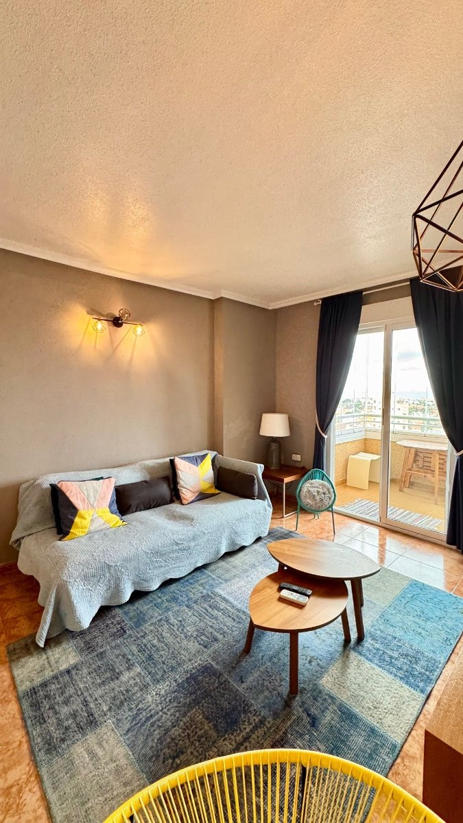 Apartment in Torrevieja - Image 4