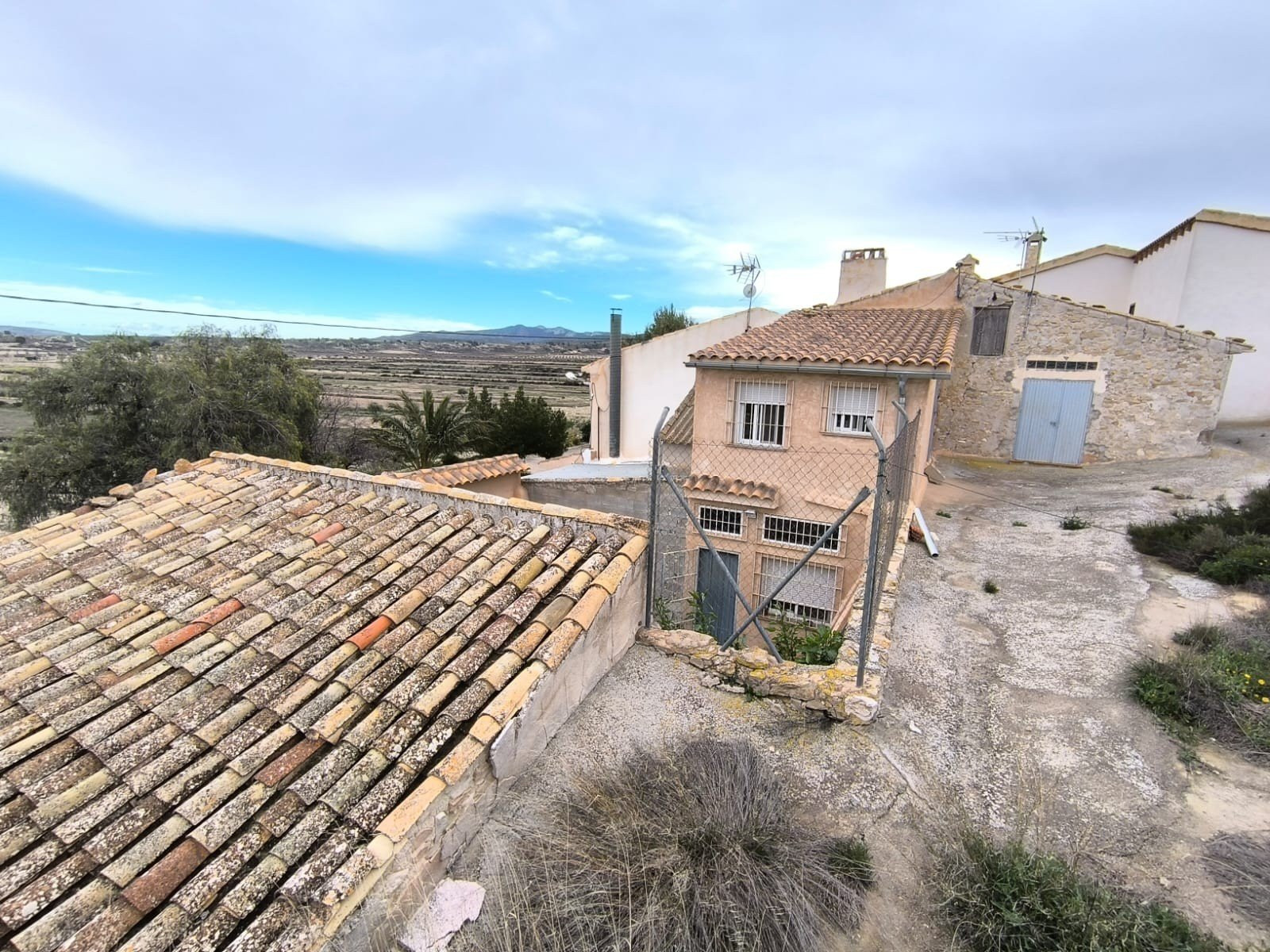 House in Torre del Rico - view 1