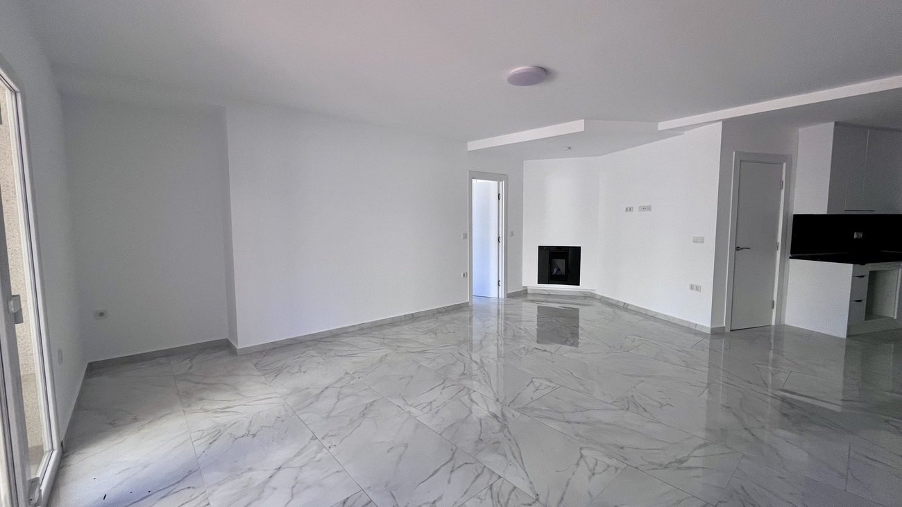 House in Torrevieja - Image 2