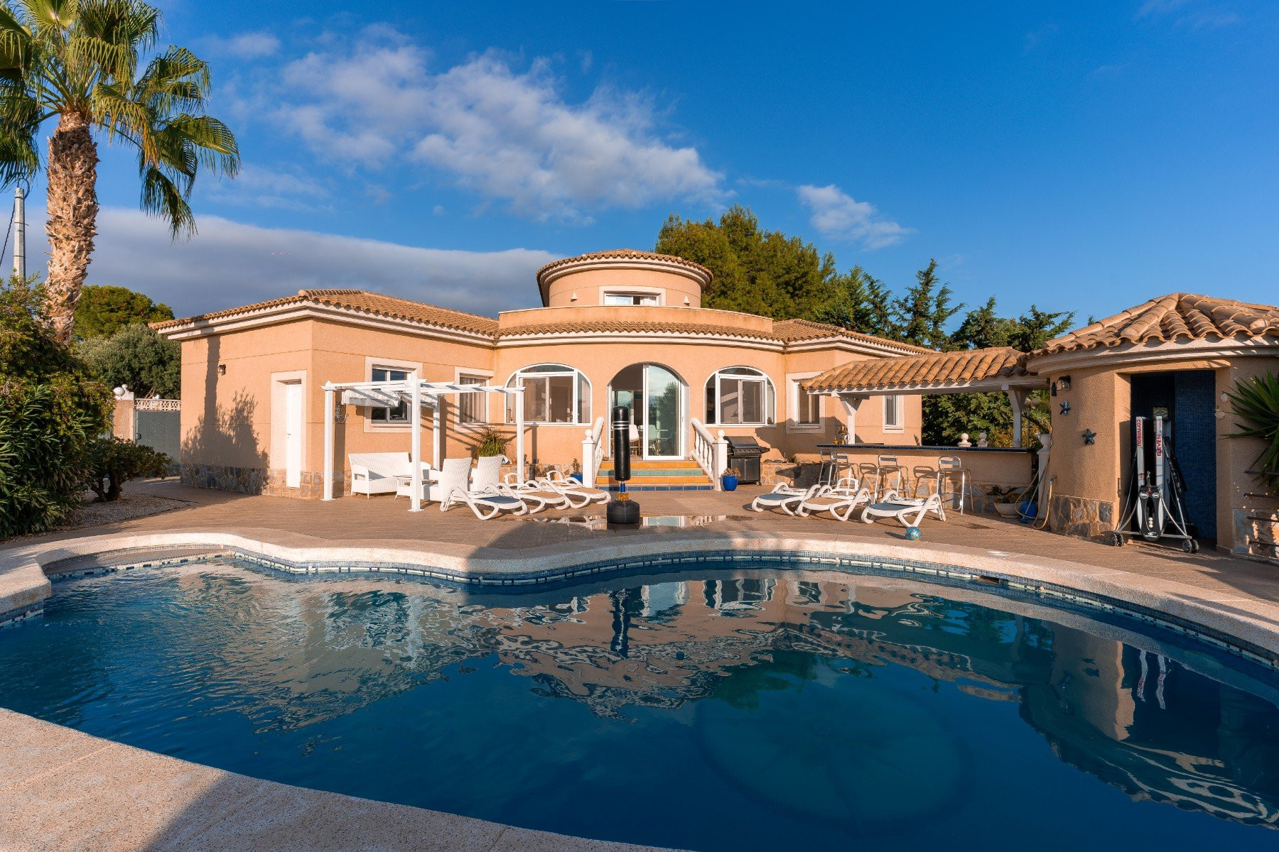 Villa in Busot - view 1