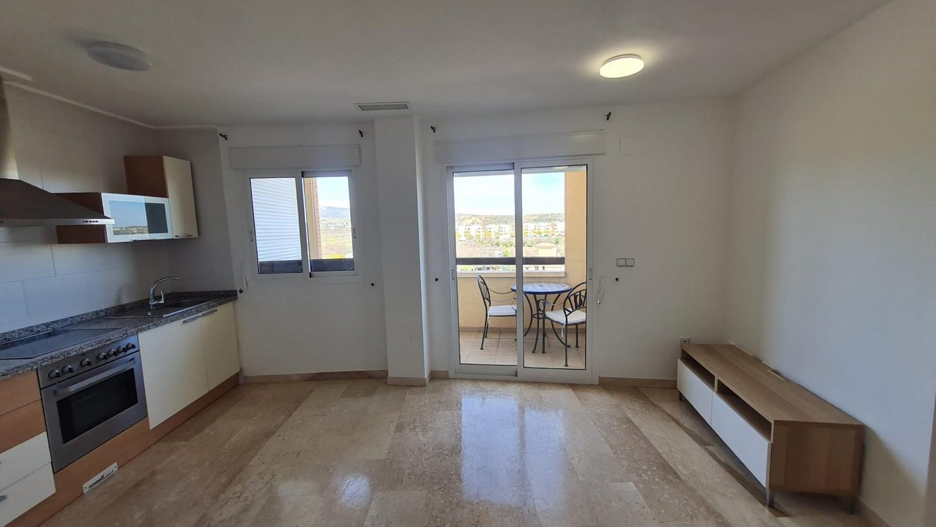 Apartment in La Tercia - Image 2