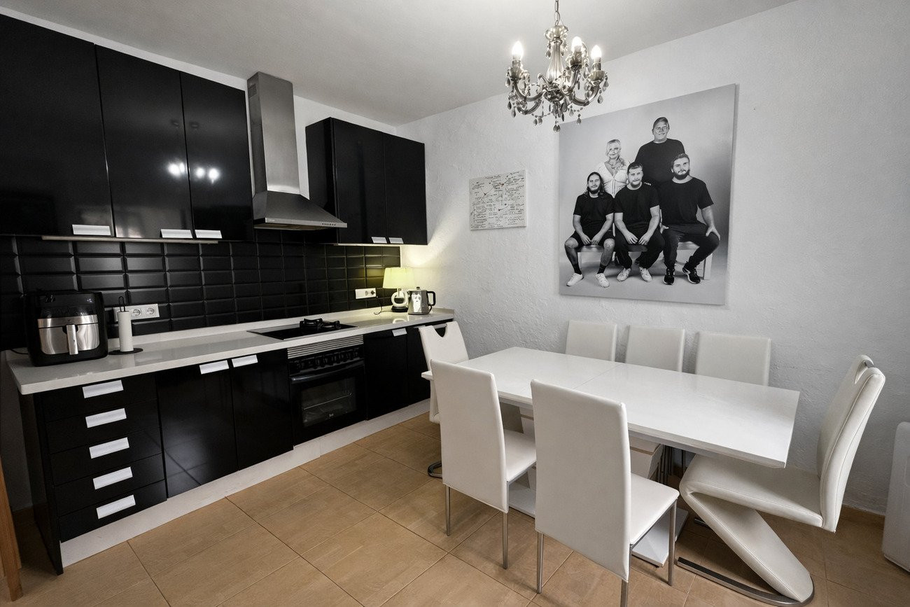 Villa in Castalla - Image 4