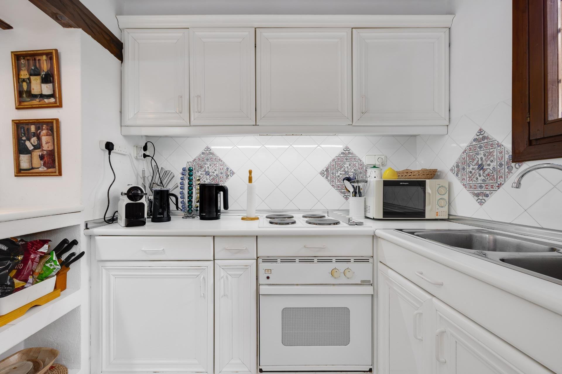 Apartment in Torrevieja - Image 2