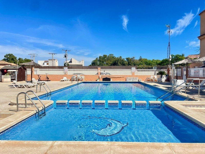 Apartment in Punta Prima - Image 2