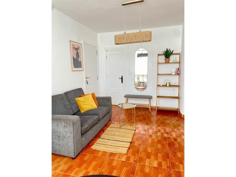 Apartment in Punta Prima - Image 4