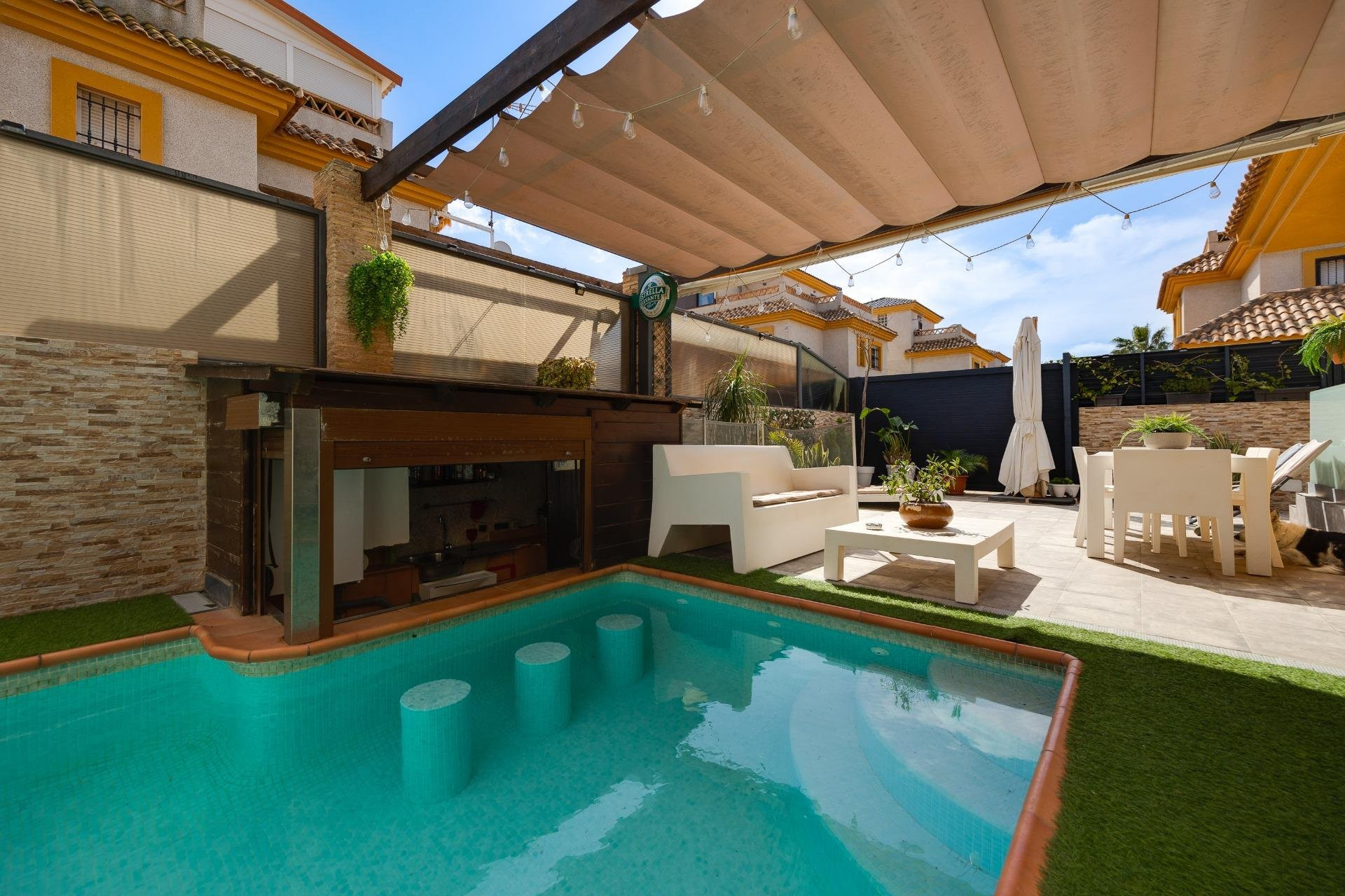 Villa in Los Montesinos - Image 5