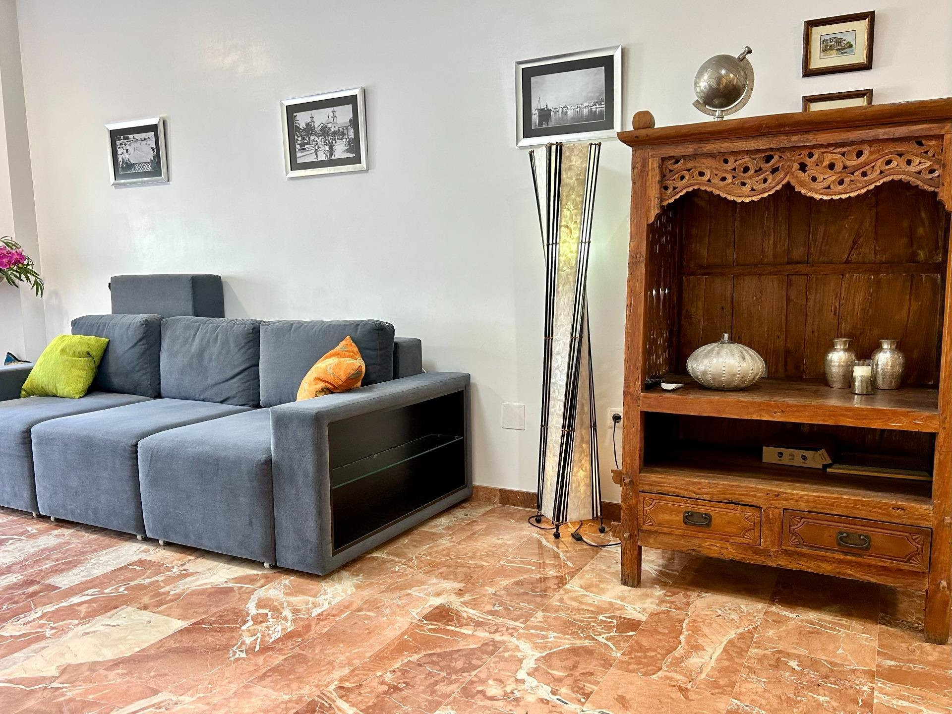 Apartment in Torrevieja - Image 2