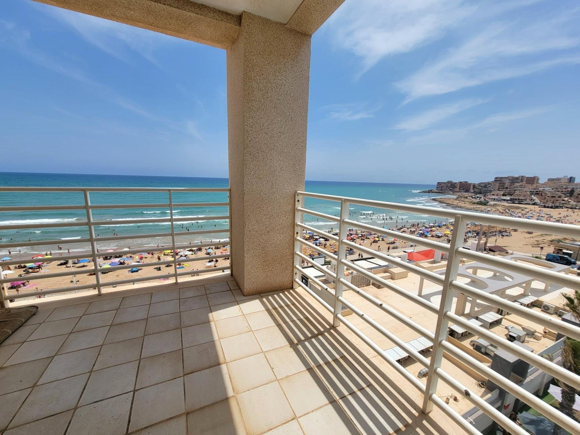 Apartment in Torrevieja - view 1