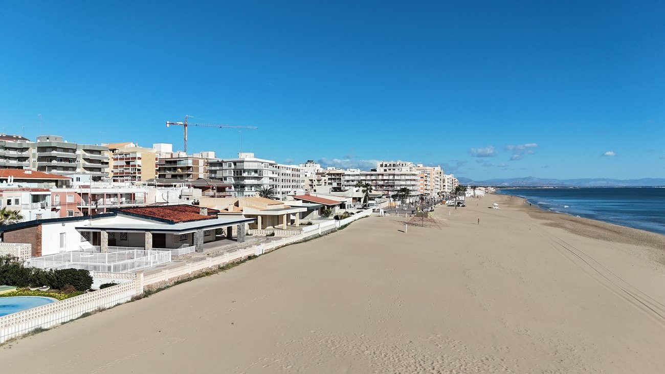 Apartment in Guardamar del Segura - Image 3