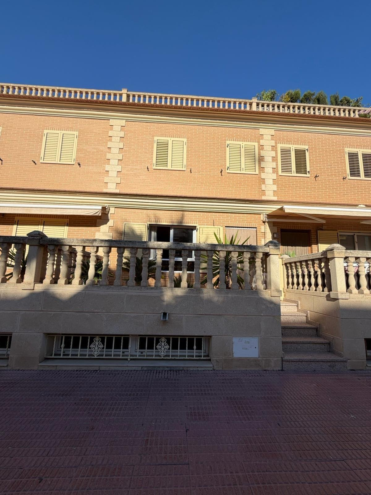 House in Guardamar del Segura - Image 2