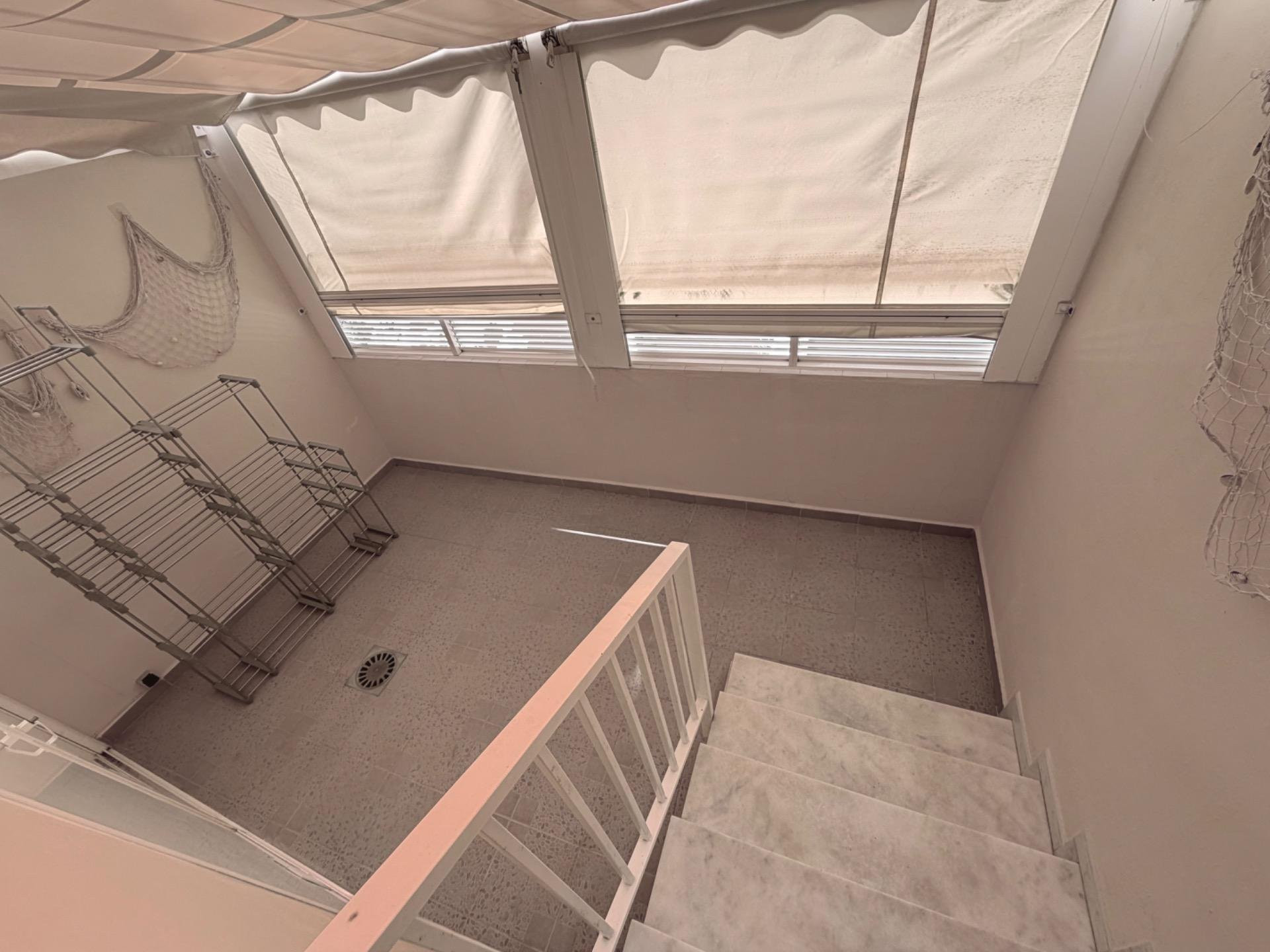 Apartment in Torrelamata - Image 5