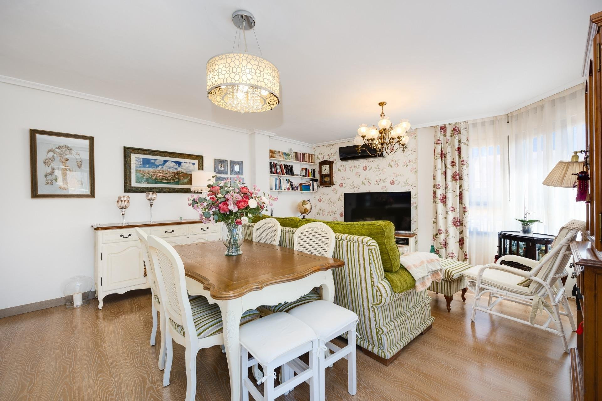 Apartment in Torrevieja - view 1