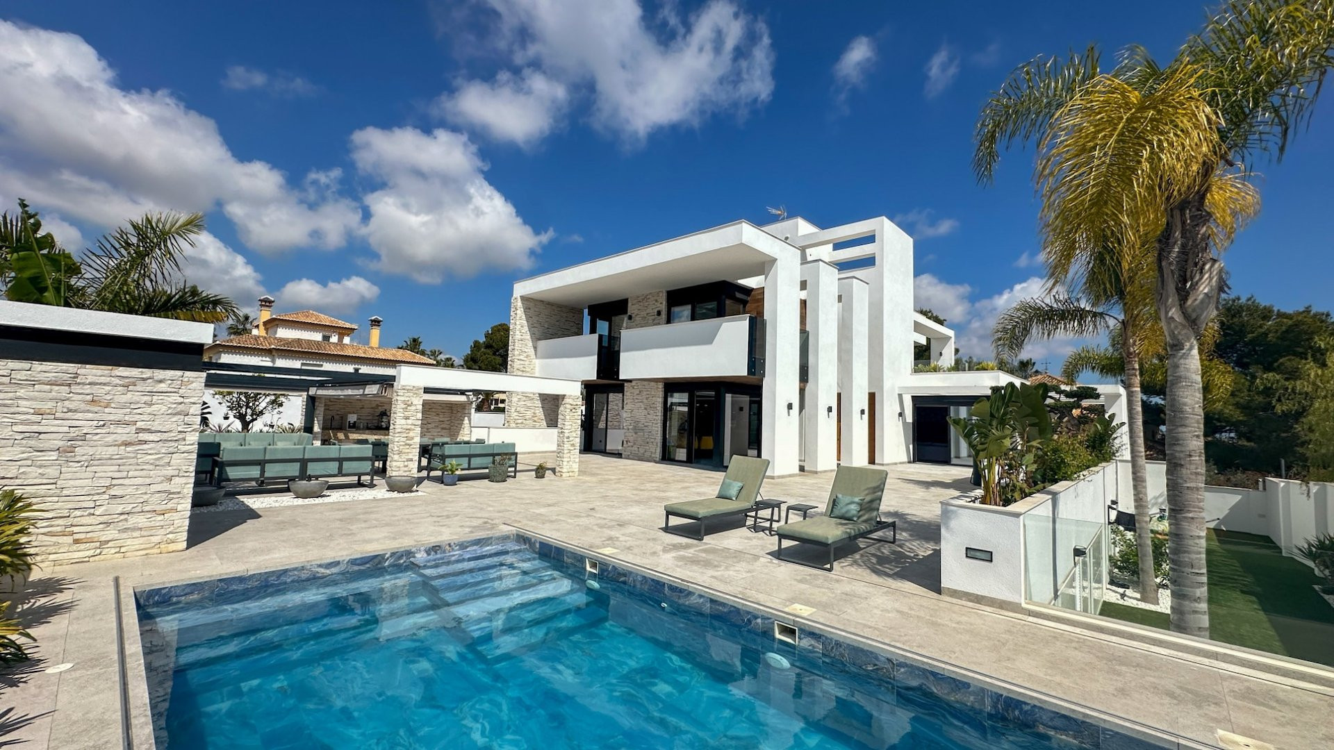 Villa in Villamartin - Image 2