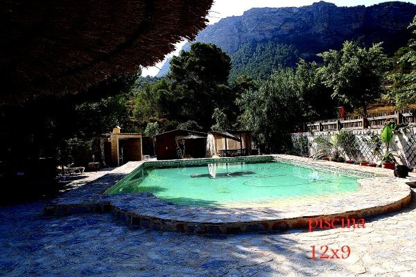 Villa in Los Martinez de Canadas de San Pedro - view 1