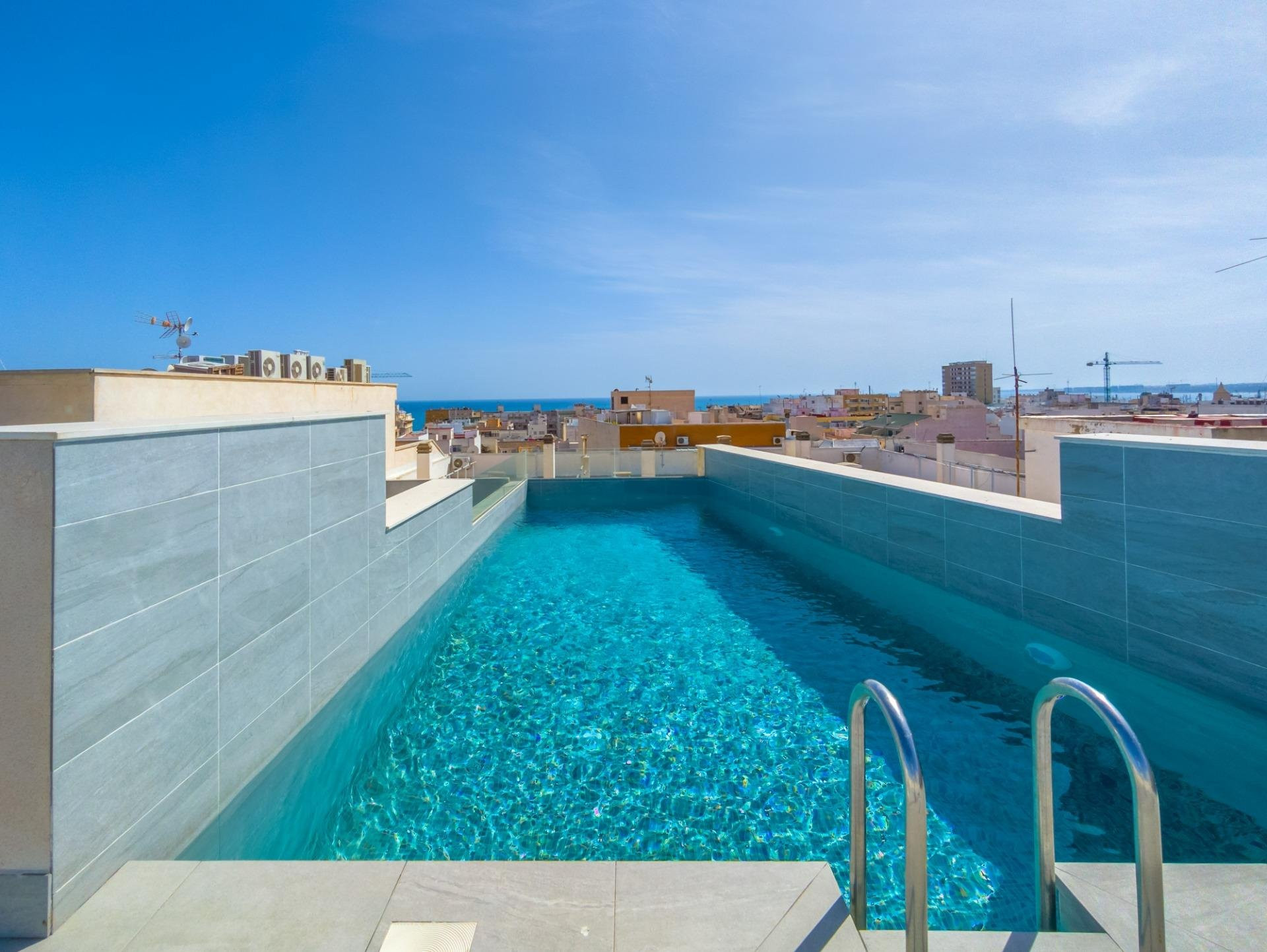Apartment in Torrevieja - view 1