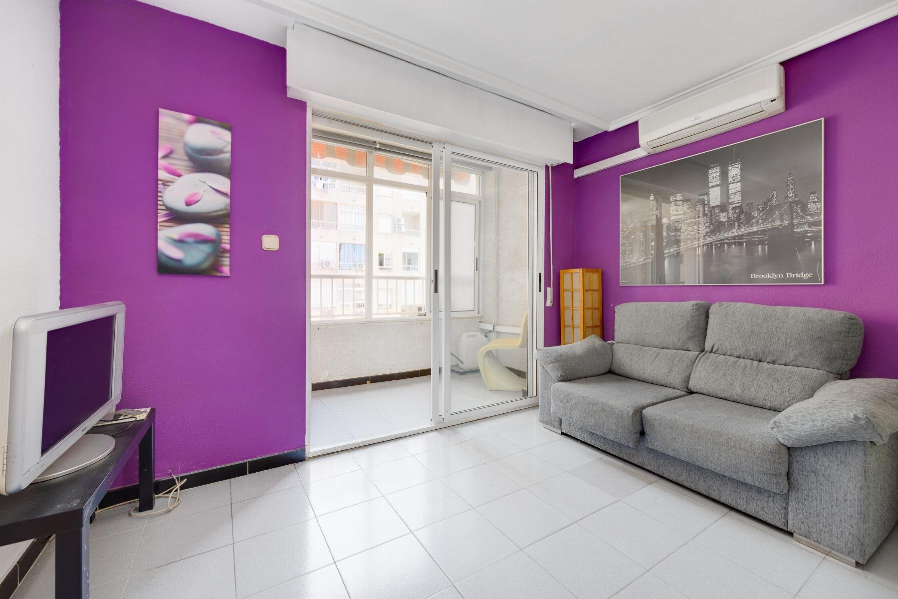 Apartment in Torrevieja - Image 2