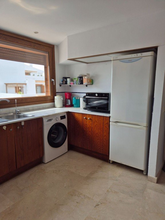 Apartment in Villamartin - Image 5