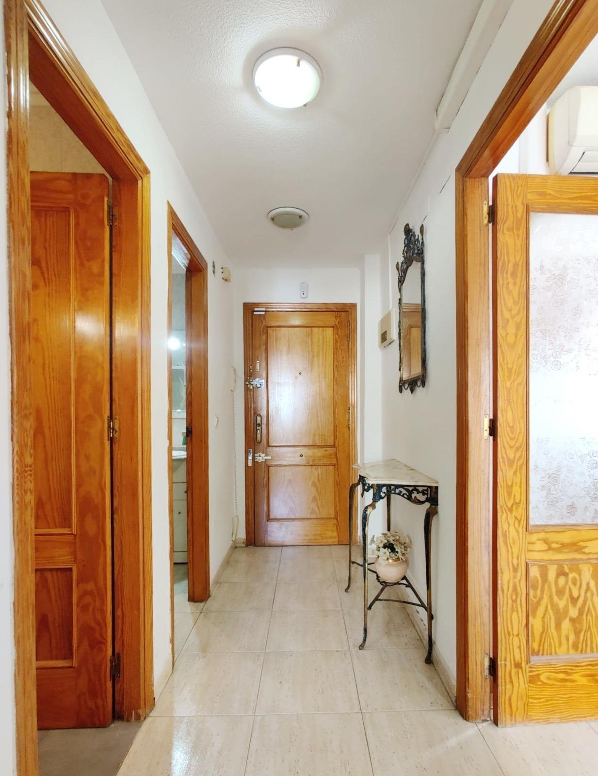 Apartment in Torrevieja - Image 3