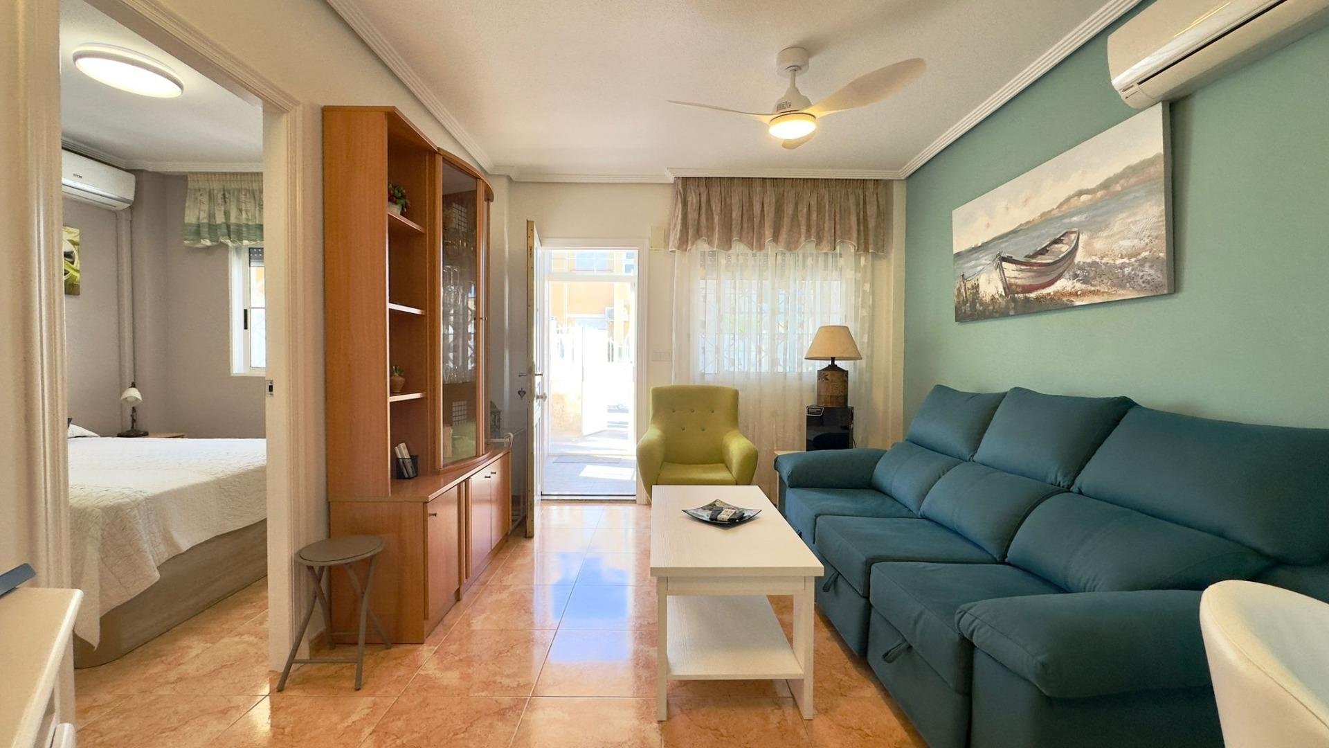 House in Torrevieja - Image 3