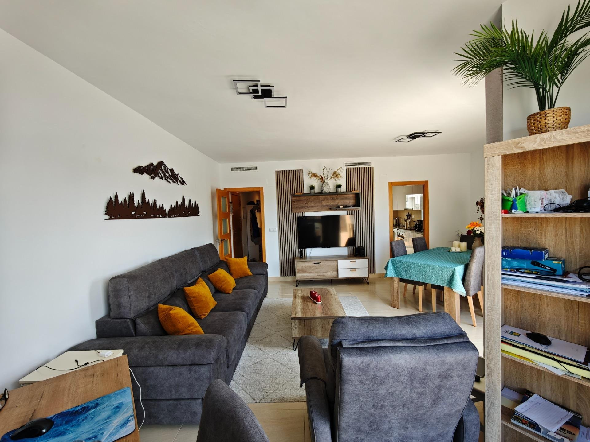 Apartment in San Miguel de Salinas - Image 2