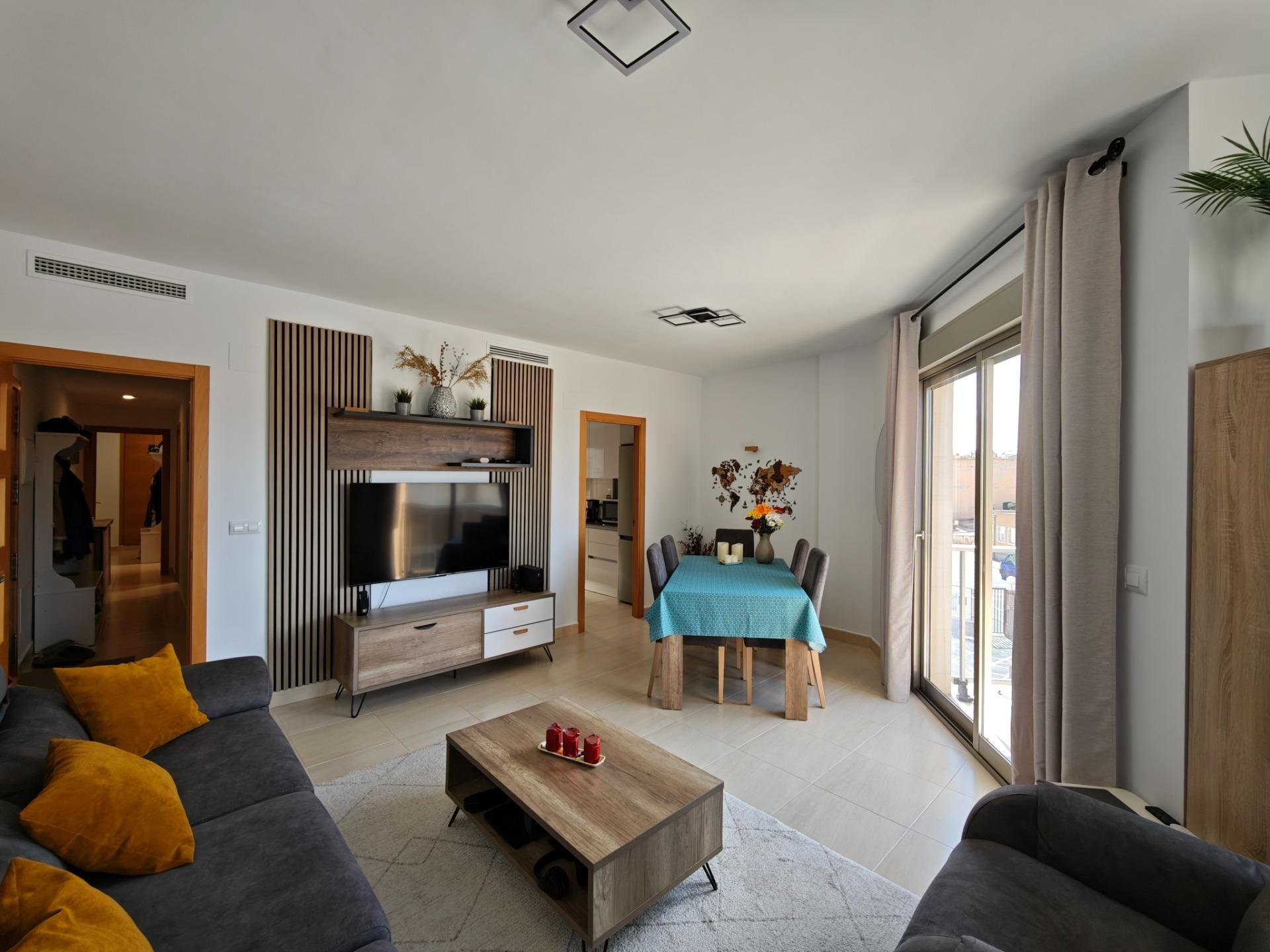 Apartment in San Miguel de Salinas - Image 3