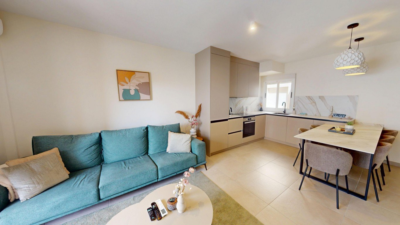 Apartment in Los Alcazares - Image 2