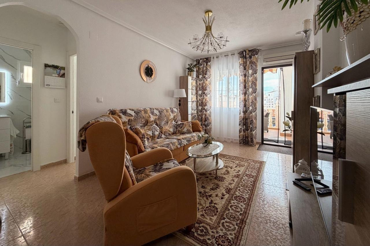 Apartment in Torrevieja - Image 5