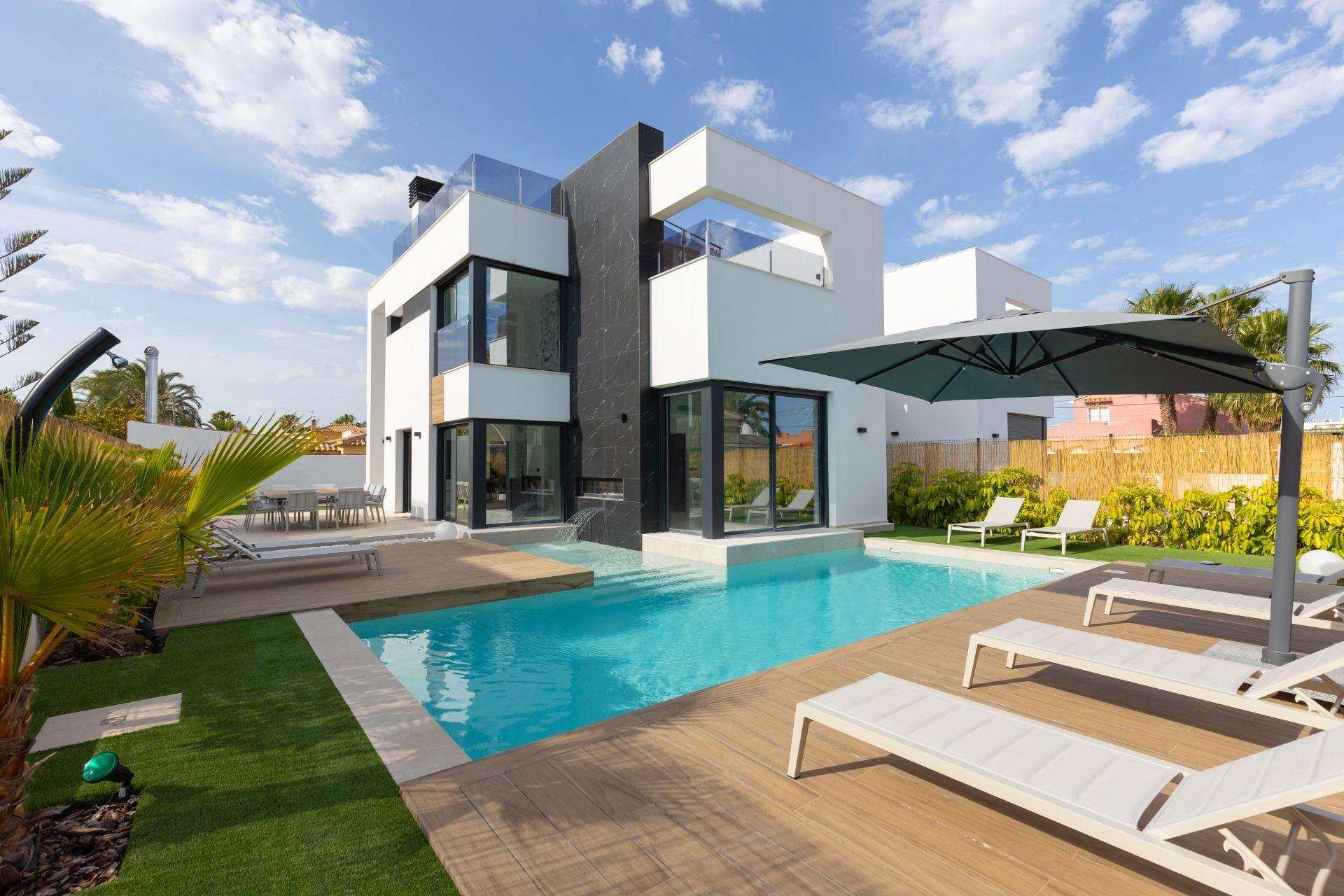 Villa in Torrevieja - Image 4