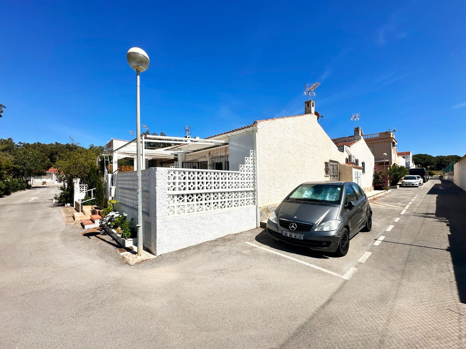 House in Guardamar del Segura - Image 4