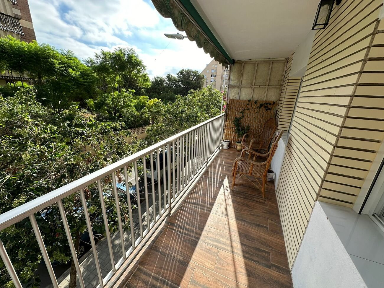 Apartment in Alicante - Image 4