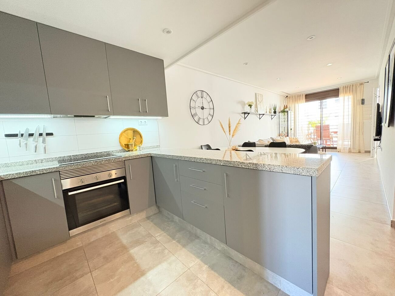 House in Torre de la Horadada - Image 3